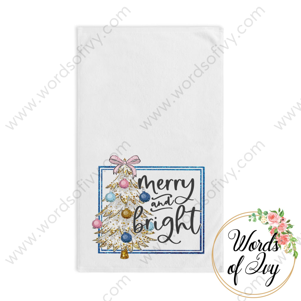 Hand Towel - Merry And Bright 221008037 White Base / 28’’ × 16’’ Home Decor